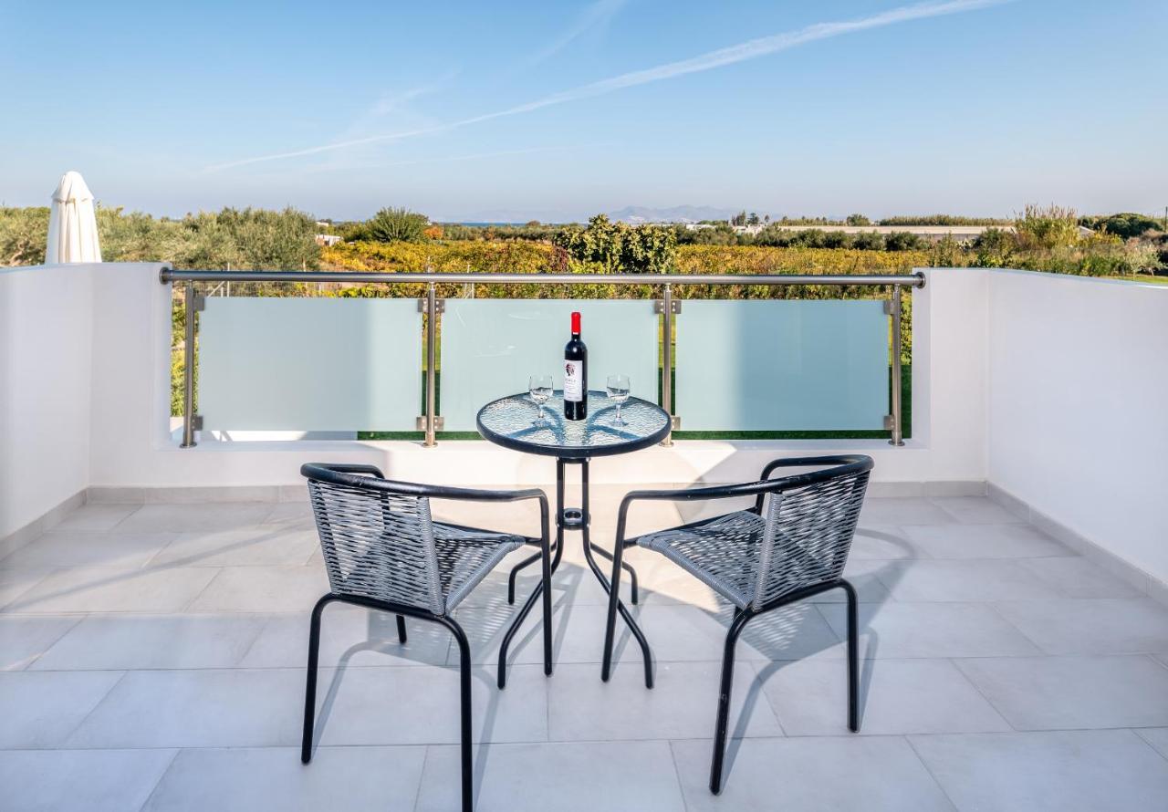 Asteria Pearl Villa 2 With Rooftop Jacuzzi Tigaki Kültér fotó