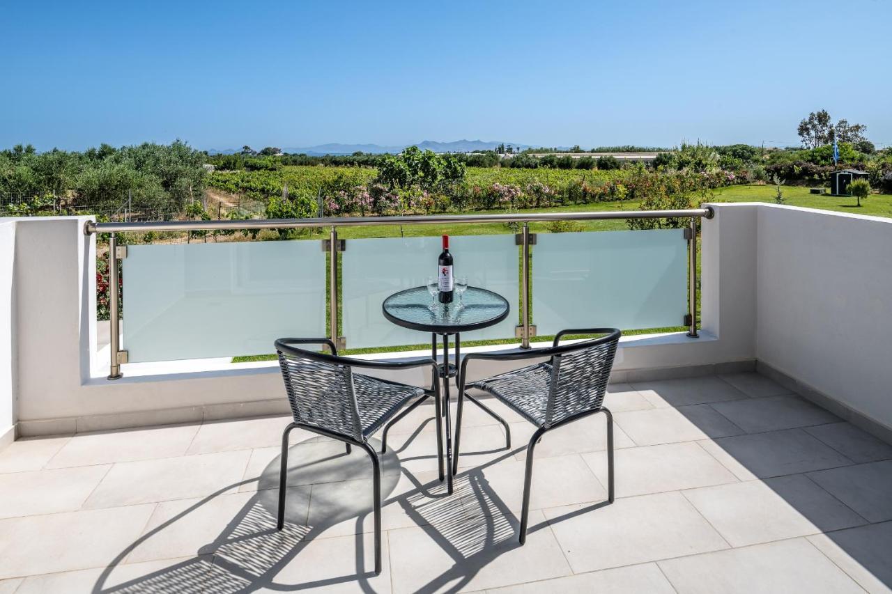 Asteria Pearl Villa 2 With Rooftop Jacuzzi Tigaki Kültér fotó