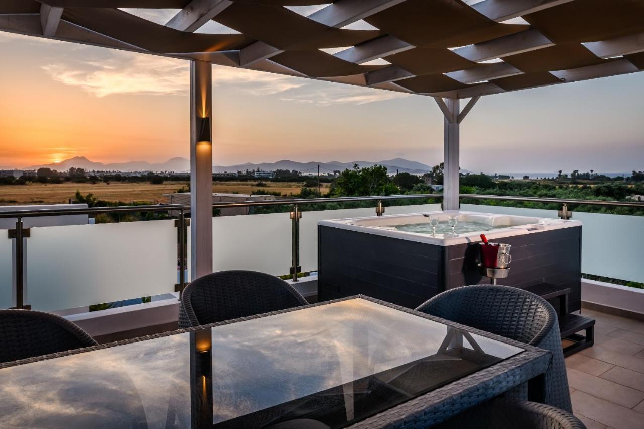 Asteria Pearl Villa 2 With Rooftop Jacuzzi Tigaki Kültér fotó