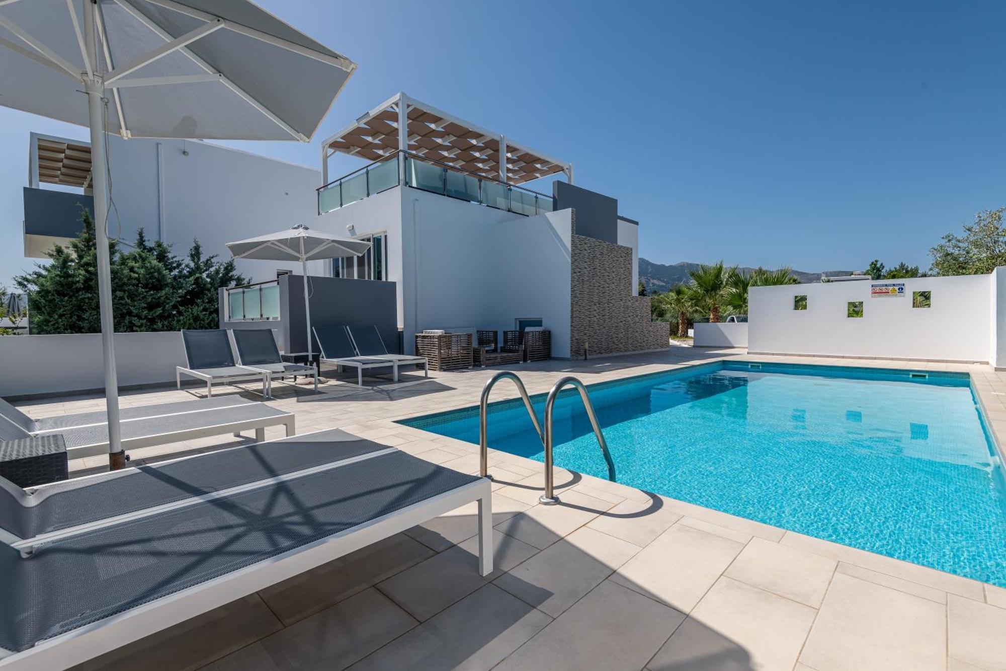 Asteria Pearl Villa 2 With Rooftop Jacuzzi Tigaki Kültér fotó