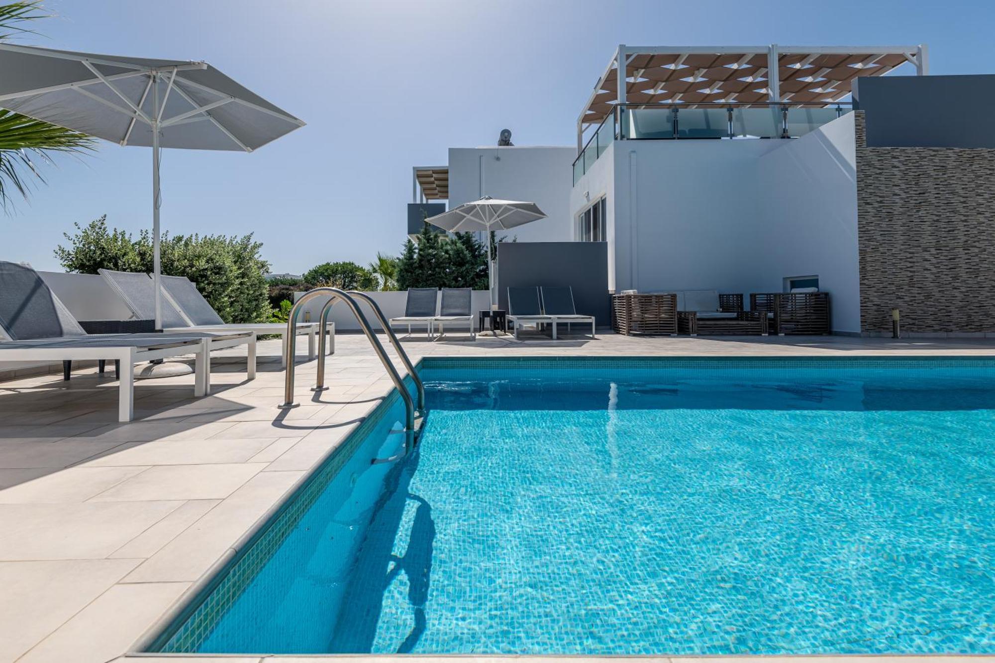 Asteria Pearl Villa 2 With Rooftop Jacuzzi Tigaki Kültér fotó